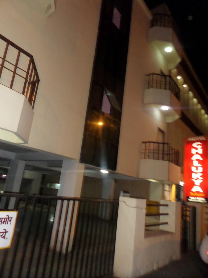 Chalukya Deluxe Ξενοδοχείο Kolhapur Εξωτερικό φωτογραφία
